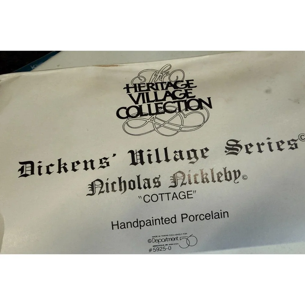 Department 56 Nicholas Nickleby Cottage Dickens Village House 1988
